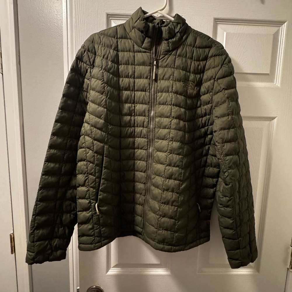 The North Face Men's Green Puffer Jacket